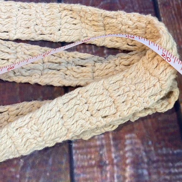 Crochet Woven Striped Round Zippered Bucket Tote with bead accents - Picture 9 of 13